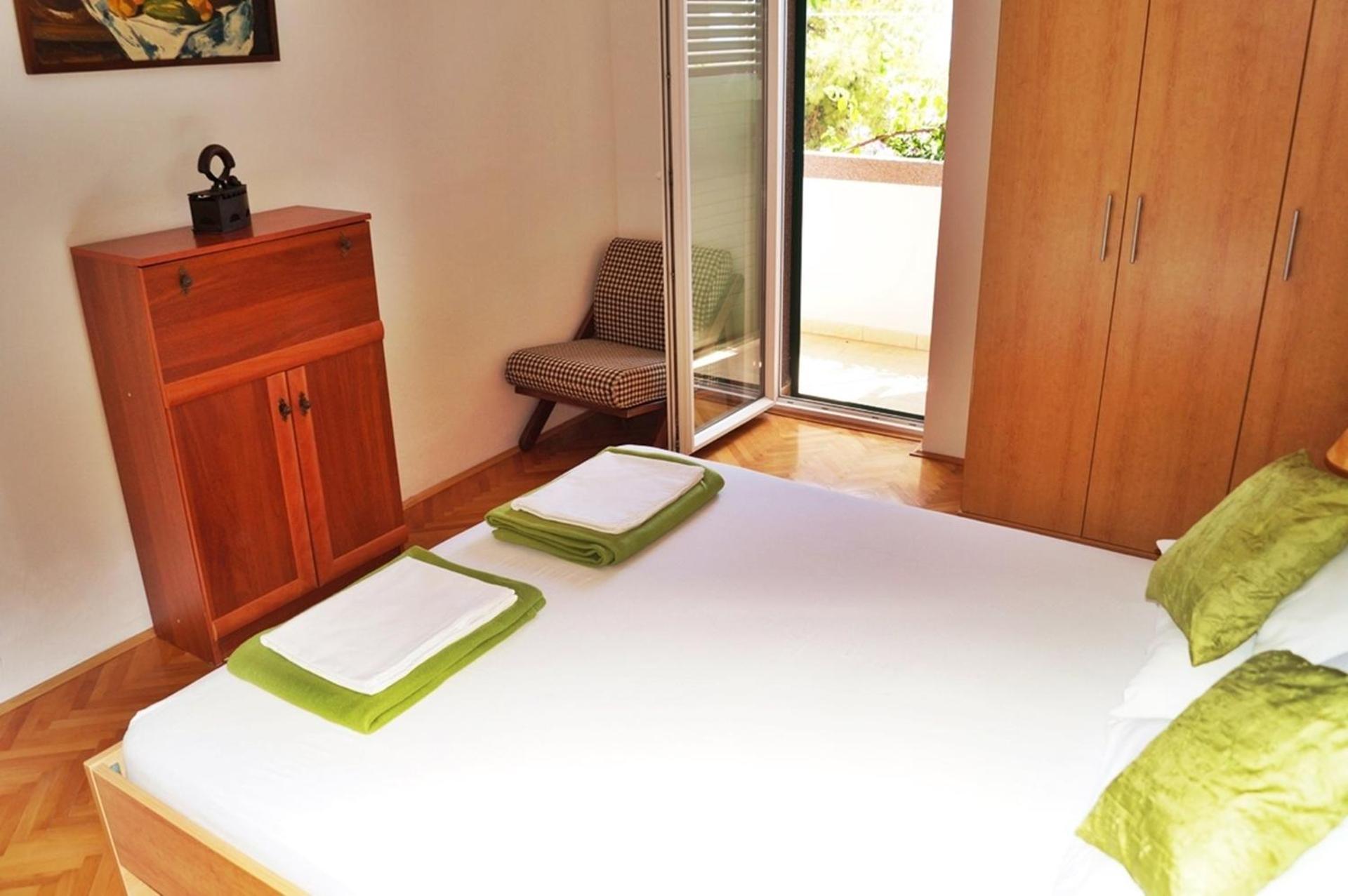 Apartments By The Sea Krilo Jesenice, Omis - 15145 Jesenice  Room photo